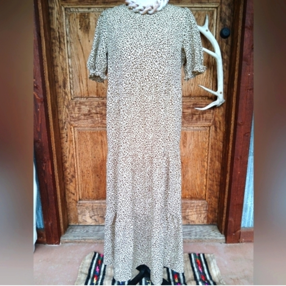 PRETTY GARDEN Leopard CHEETAH Print TIERED Maxi Dress MEDIUM Bohemian